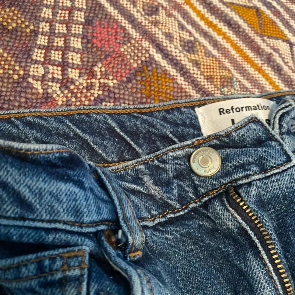 Reformation Cary High Rise Wide Leg Jeans - Picture 5 of 7